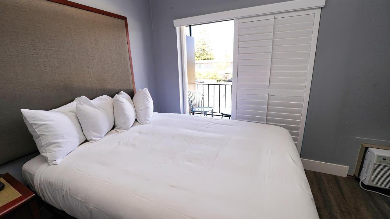 Seaside Inn & Suites Santa Cruz Eksteriør billede